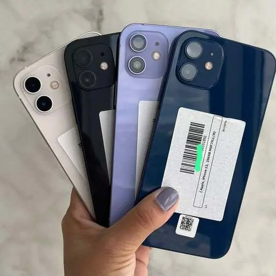 iPhone 12 seminovo